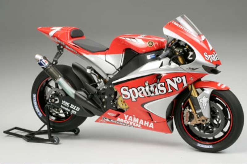 1/12 Yamaha YZR-M1 2004 MotoGP Racing Moto - Photo 1 sur 1