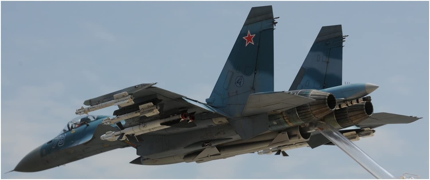 1/48 Su27K Sea Flanker Russian Fighter w/Kh41 Moskit Missiles (D)